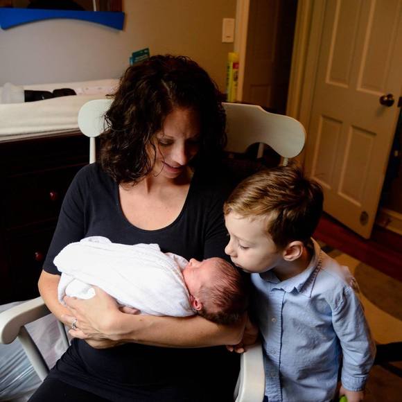 Meet your Posher, Lisa - Picture 1 of 1